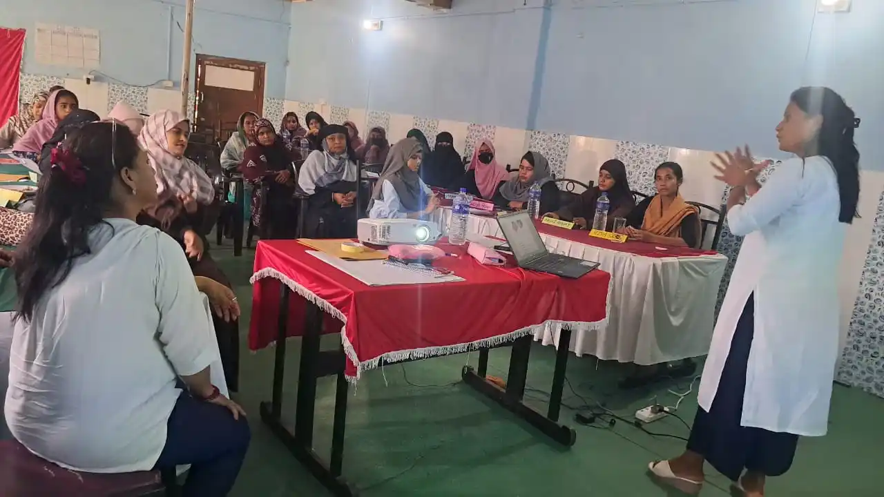 मुस्लिम समुदायका महिलाहरुलाई प्रजनन स्वास्थ्य सम्वन्धी तालिम Image