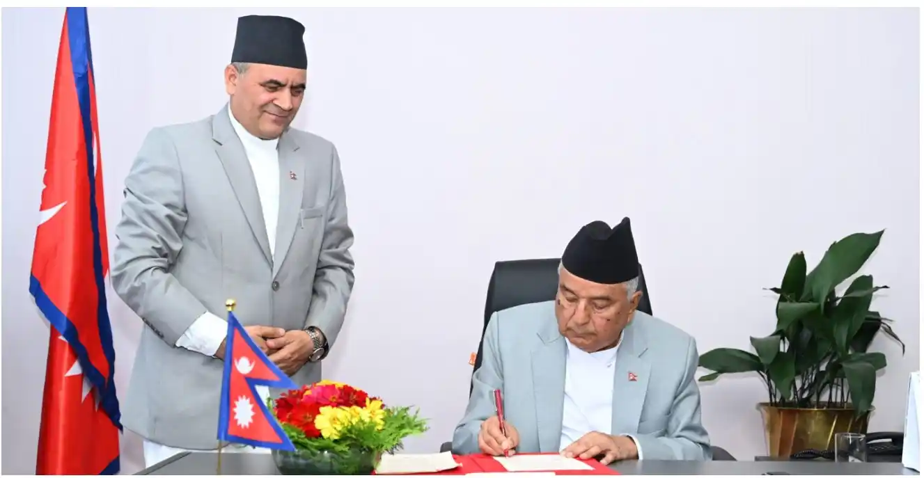 प्रतिनिधि सभा चुनावसम्बन्धी अध्यादेश जारी Image