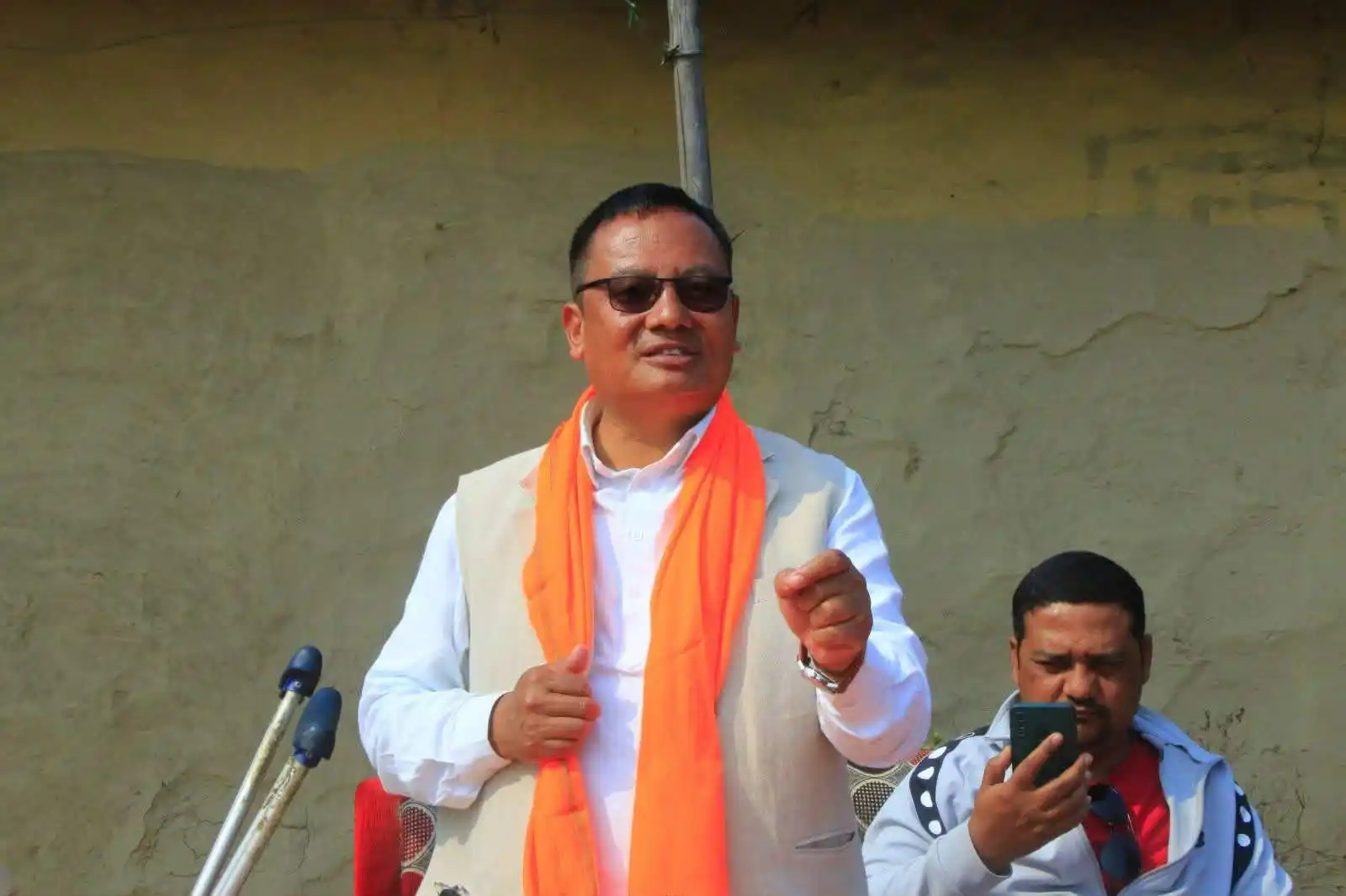 ‘सुशासनको मुद्दालाई आत्मसाथ गरेर बाँके–३ लाई समुन्नत बनाउँछु’ अमर सिंह पुनको अपील Image